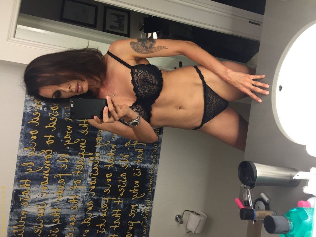 Shay Sights Escort